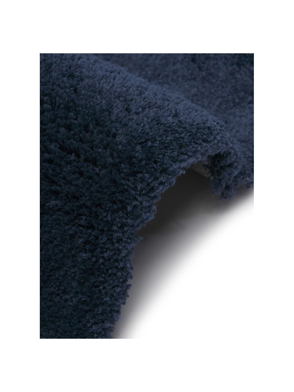 Westwing Collection Flauschiger Hochflor-Teppich Leighton in Dunkelblau, B 80 x L 150 cm (Größe XS) 8 Westwing Collection Flauschiger Hochflor-Teppich Leighton in Dunkelblau, B 80 x L 150 cm (Größe XS) – Bild 6