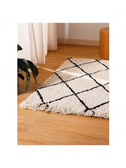 Westwing Collection Flauschiger Hochflor-Teppich Naima, handgetuftet, B 80 x L 150 cm (Größe XS) -Teppiche Verkaufsgeschäft Flauschiger Hochflor Teppich Naima handgetuftet 2