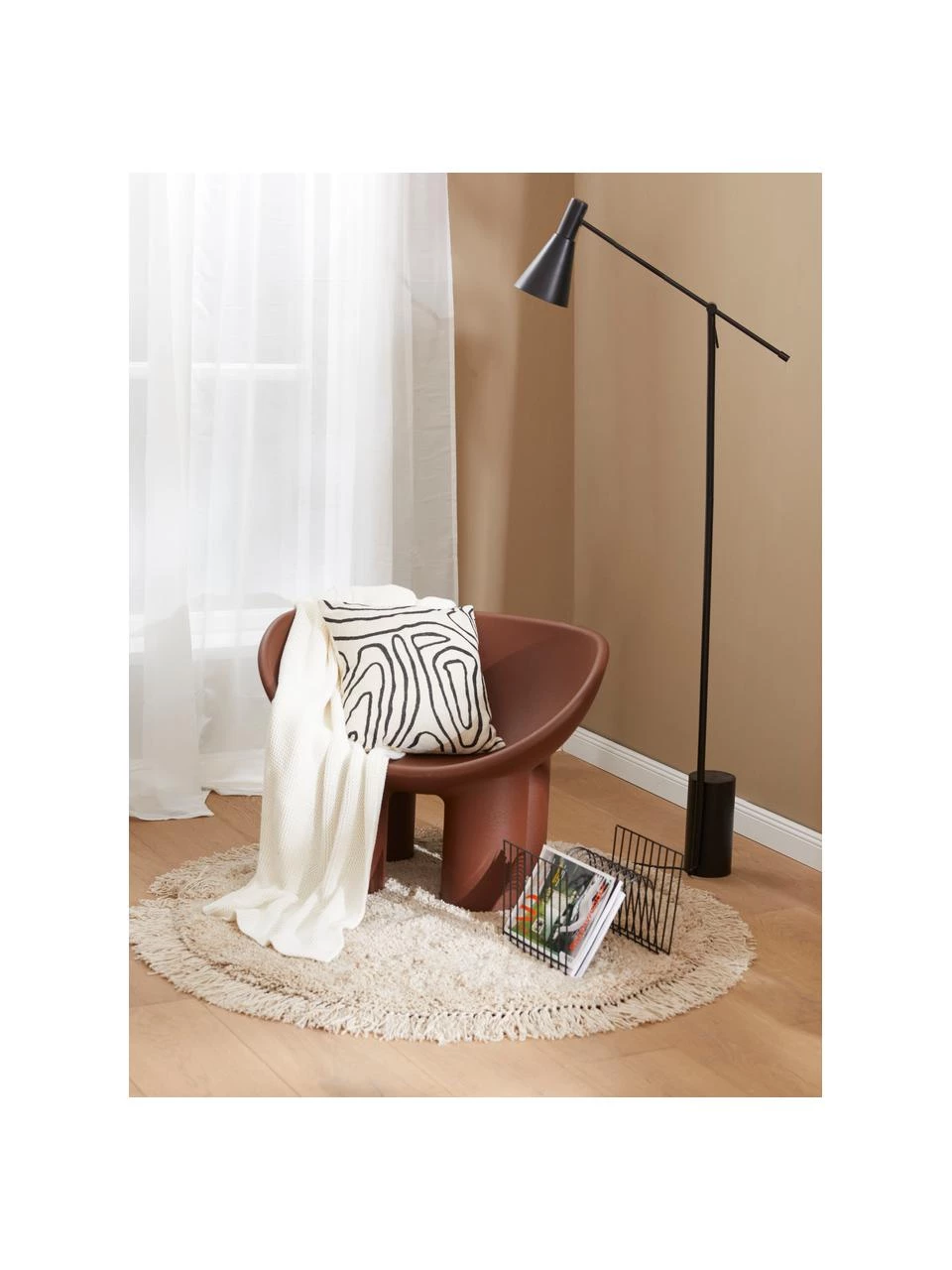 Westwing Collection Flauschiger runder Hochflor-Teppich Dreamy mit Fransen, Ø 120 cm (Größe S) 4 Westwing Collection Flauschiger runder Hochflor-Teppich Dreamy mit Fransen, Ø 120 cm (Größe S) – Bild 2