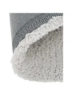 Westwing Collection Flauschiger runder Hochflor-Teppich Leighton in Hellgrau-Beige, Ø 120 cm (Größe S) -Teppiche Verkaufsgeschäft Flauschiger runder Hochflor Teppich Leighton in Hellgrau Beige 4