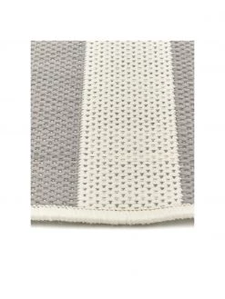 Westwing Collection Gestreifter In- & Outdoor-Läufer Axa in Grau/Cremeweiß, B 80 x L 250 cm -Teppiche Verkaufsgeschäft Gestreifter In and Outdoor Laufer Axa in GrauCremeweiss 2