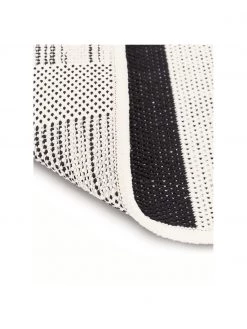 Westwing Collection Gestreifter In- & Outdoor-Teppich Axa in Schwarz/Cremeweiß, B 80 x L 150 cm (Größe XS) 13 Westwing Collection Gestreifter In- & Outdoor-Teppich Axa in Schwarz/Cremeweiß, B 80 x L 150 cm (Größe XS) -Teppiche Verkaufsgeschäft Gestreifter In and Outdoor Teppich Axa in SchwarzCremeweiss 5