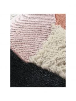 Jotex Großer handgetufteter Hochflor-Wollteppich Bobo mit buntem abstraktem Muster, B 160 x L 230 cm (Größe M) 13 Jotex Großer handgetufteter Hochflor-Wollteppich Bobo mit buntem abstraktem Muster, B 160 x L 230 cm (Größe M) -Teppiche Verkaufsgeschäft Grosser handgetufteter Hochflor Wollteppich Bobo mit buntem abstraktem Muster 5