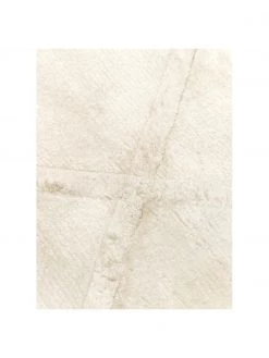 Westwing Collection Handgetufteter Viskoseteppich Shiny in Creme mit Rautenmuster, B 80 x L 150 cm (Größe XS) -Teppiche Verkaufsgeschäft Handgetufteter Viskoseteppich Shiny in Creme mit Rautenmuster 2