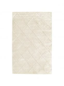 Westwing Collection Handgetufteter Viskoseteppich Shiny in Creme mit Rautenmuster, B 80 x L 150 cm (Größe XS)