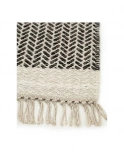 Benuta Handgewebter Wollteppich Kim in Schwarz/Creme, mit Fransen, B 80 x L 120 cm (Größe XS) -Teppiche Verkaufsgeschäft Handgewebter Wollteppich Kim in SchwarzCreme mit Fransen 2