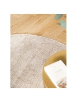 Westwing Collection Runder Viskoseteppich Jane in Beige, handgewebt, Ø 120 cm (Größe S) 10 Westwing Collection Runder Viskoseteppich Jane in Beige, handgewebt, Ø 120 cm (Größe S) -Teppiche Verkaufsgeschäft Runder Viskoseteppich Jane in Beige handgewebt 2