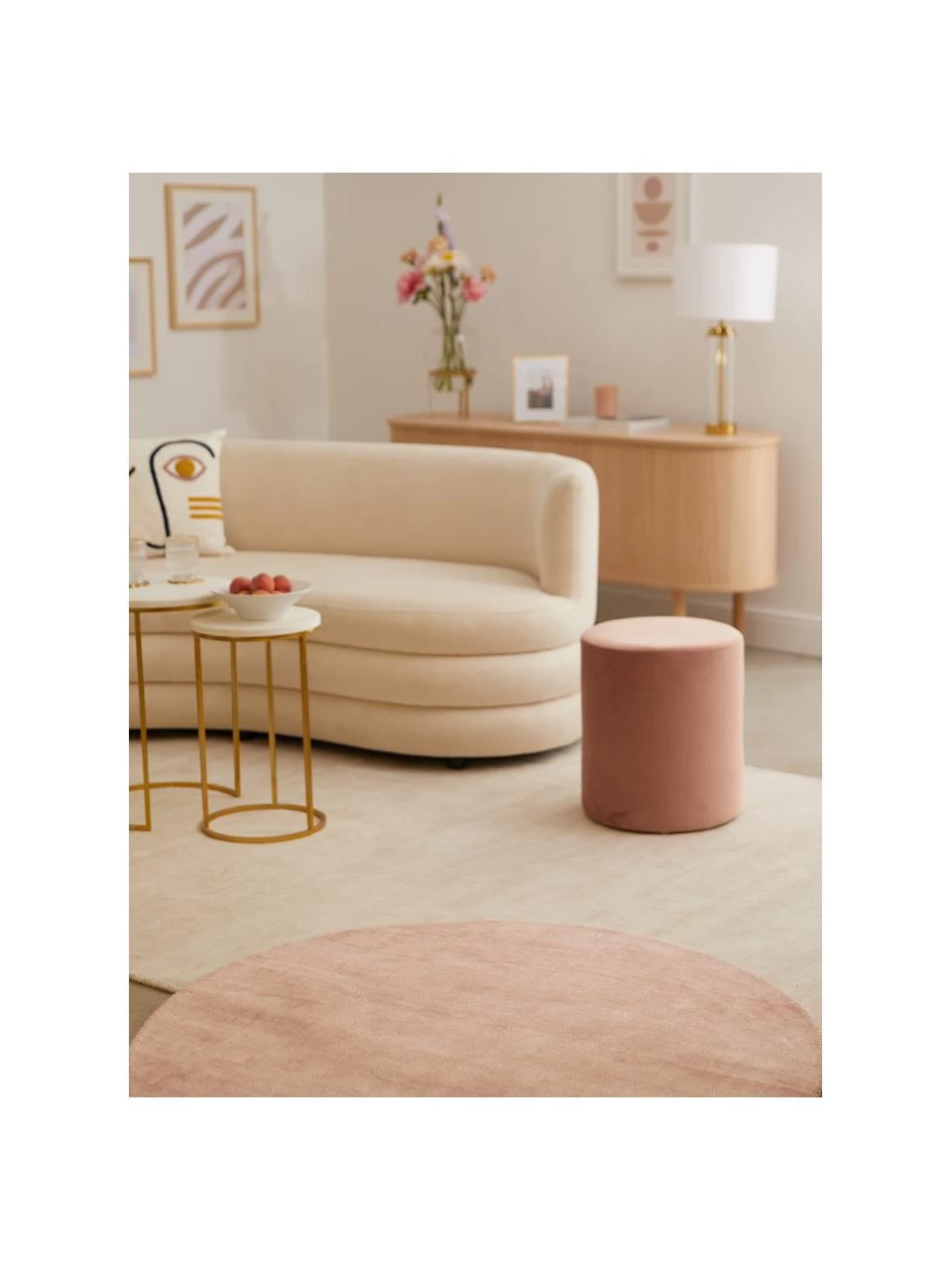 Westwing Collection Runder Viskoseteppich Jane in Rosa, handgewebt, Ø 120 cm (Größe S) 4 Westwing Collection Runder Viskoseteppich Jane in Rosa, handgewebt, Ø 120 cm (Größe S) – Bild 2